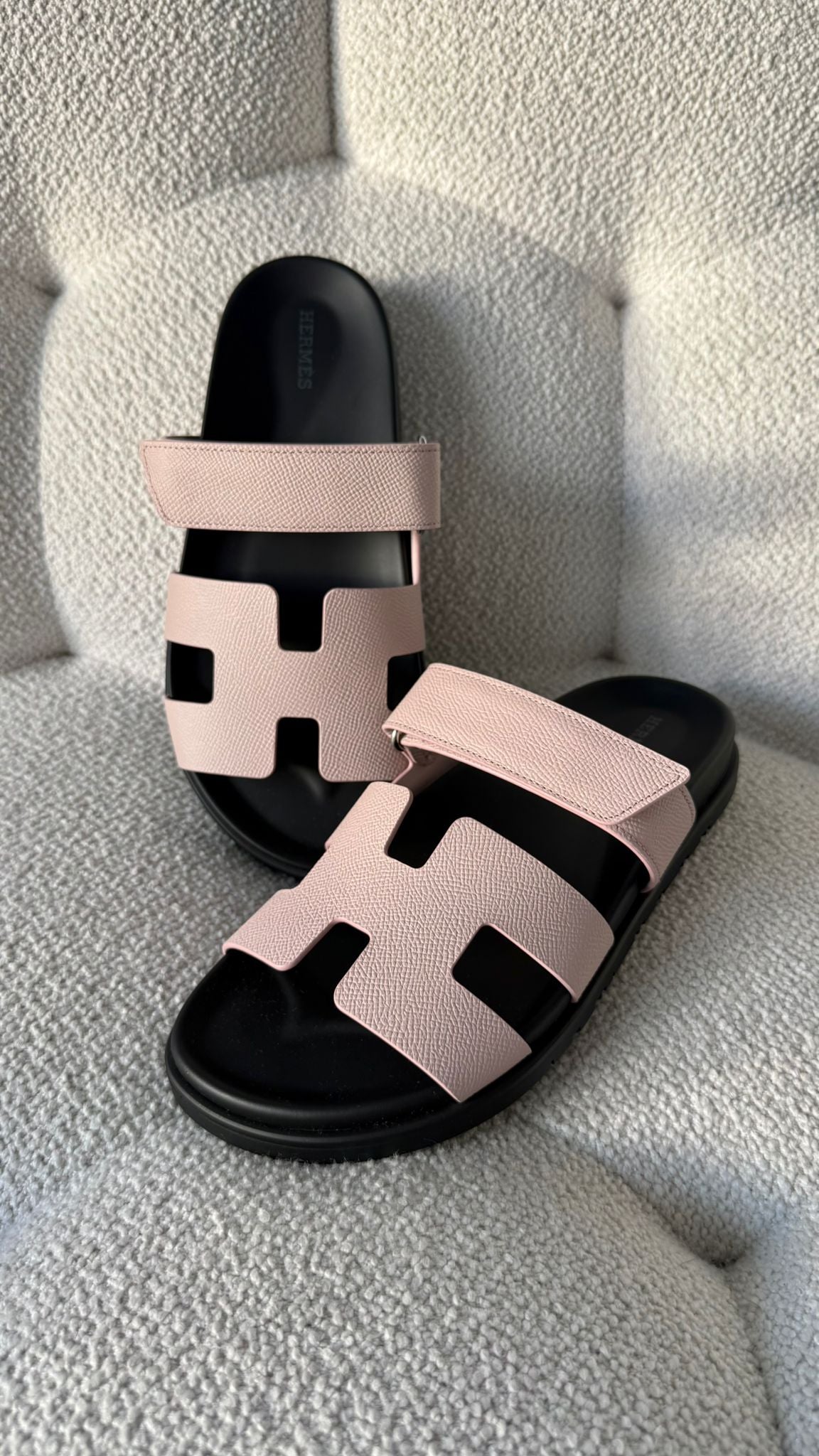 Hermès Chypre Sandals Epsom Rose Porcelain