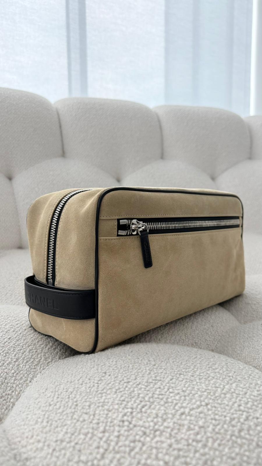 Chanel Coco Beach 2026 Large Zipped Pouch Suede Calfskin, Calfskin & Silver-Tone Metal Beige