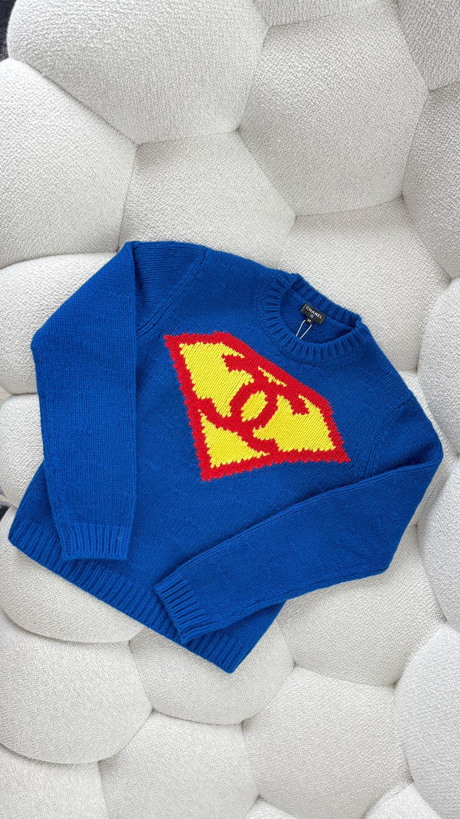 Chanel Metiers d’Art Superman Pullover Cashmere Blue, Yellow & Red